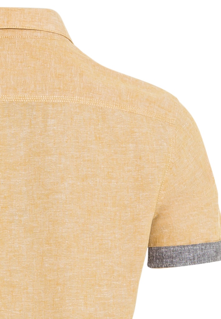 Kurzarm Hemd aus einem Baumwoll-Leinen-Mix