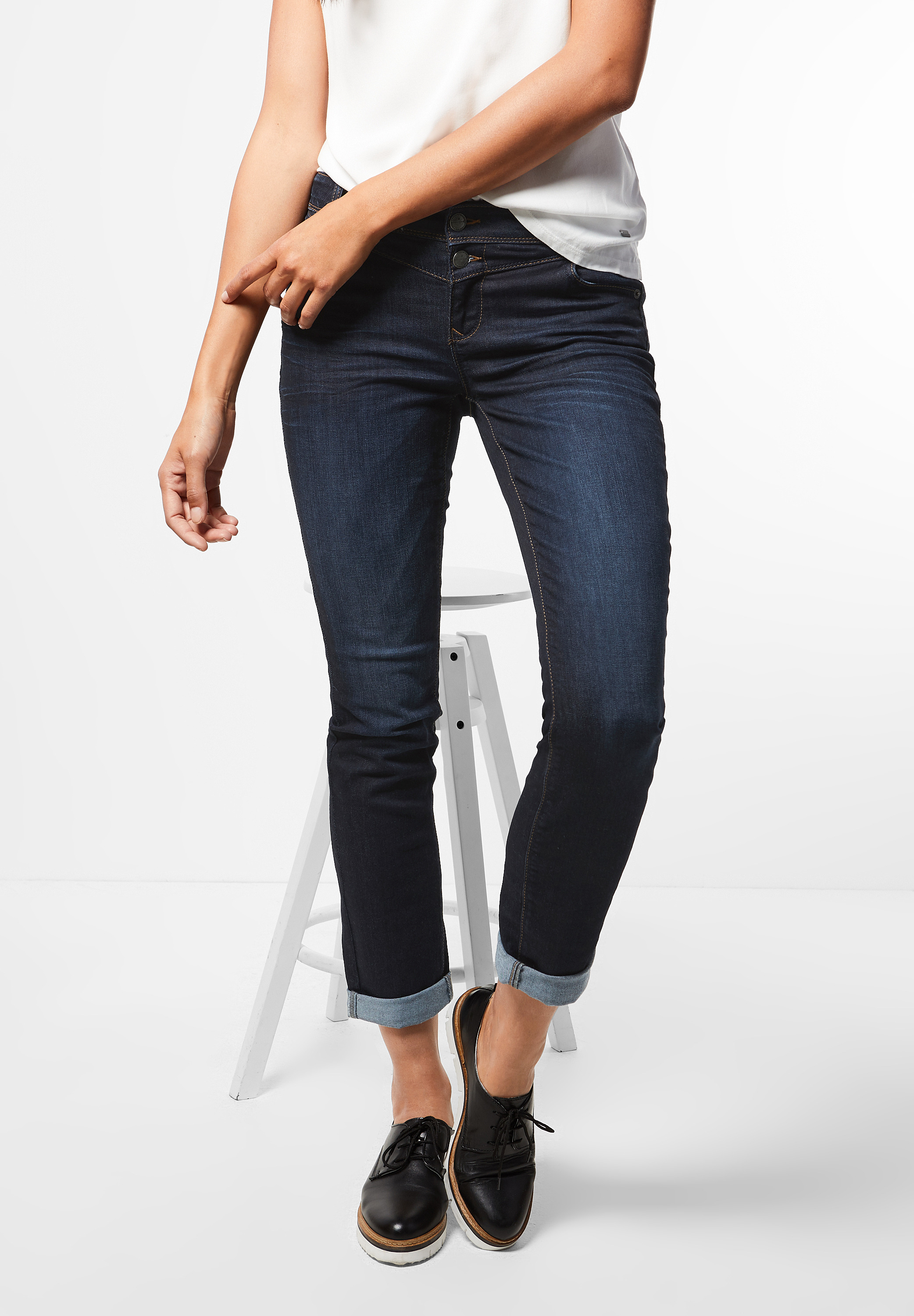 Dunkle Casual Fit Denim Jane