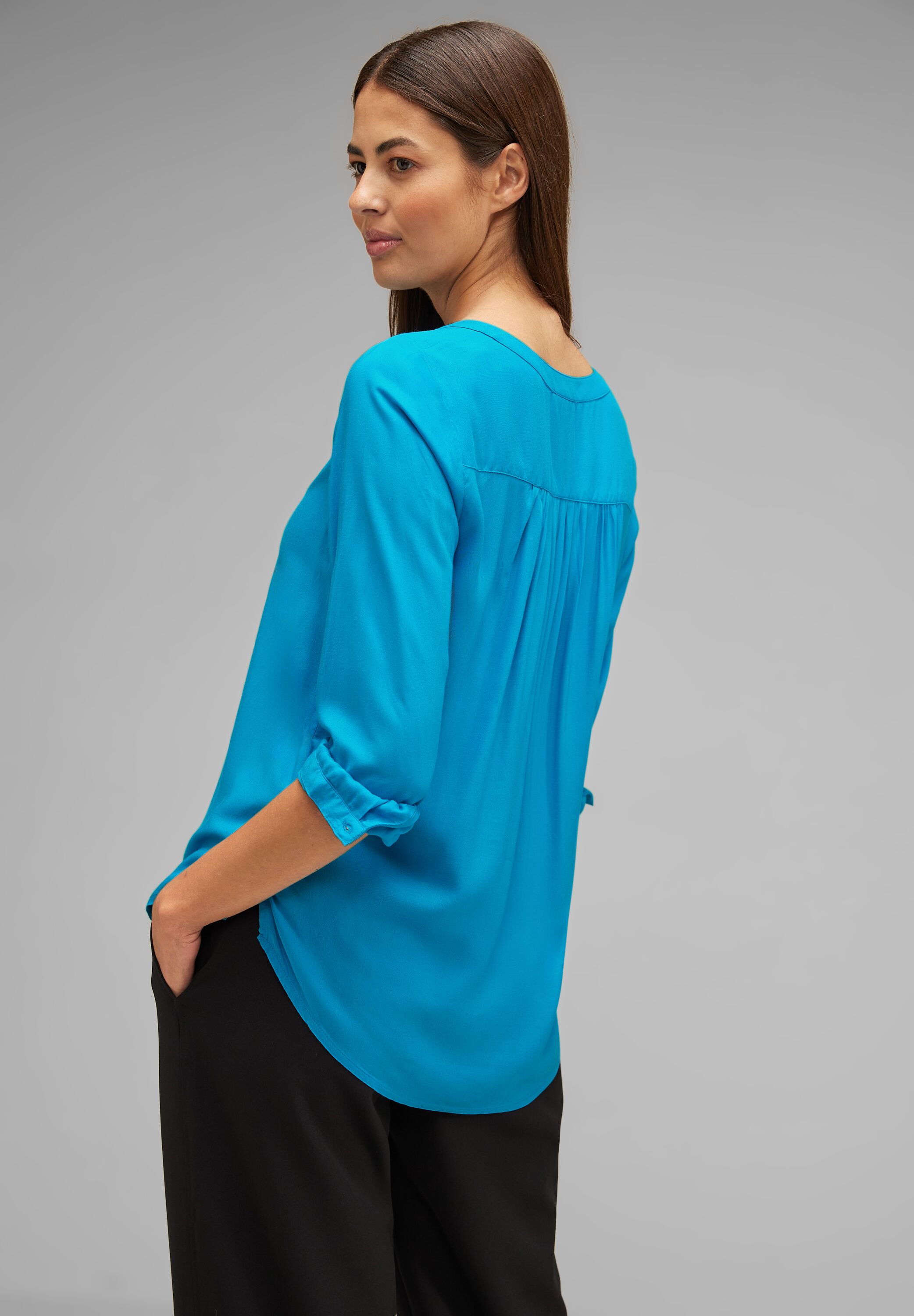 Bluse in Unifarbe